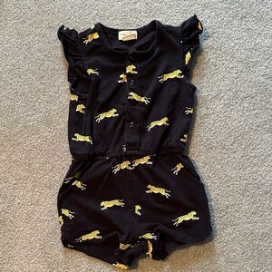 Stylish Black Romper with Yellow Leopard Print